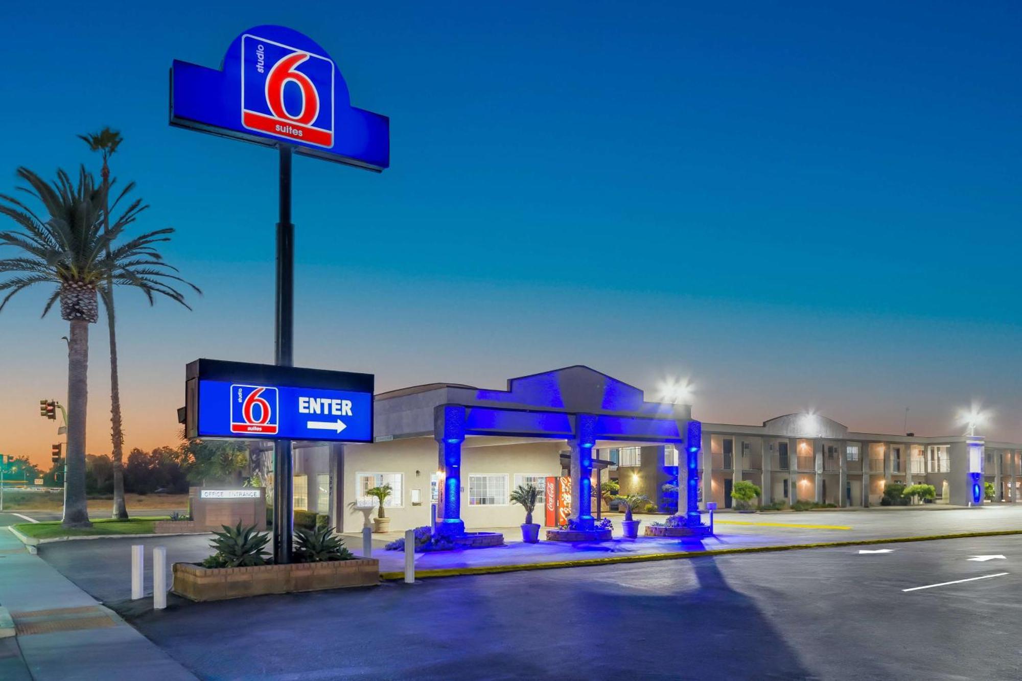 Studio 6 Suites Madera, Ca Yosemite Ngoại thất bức ảnh